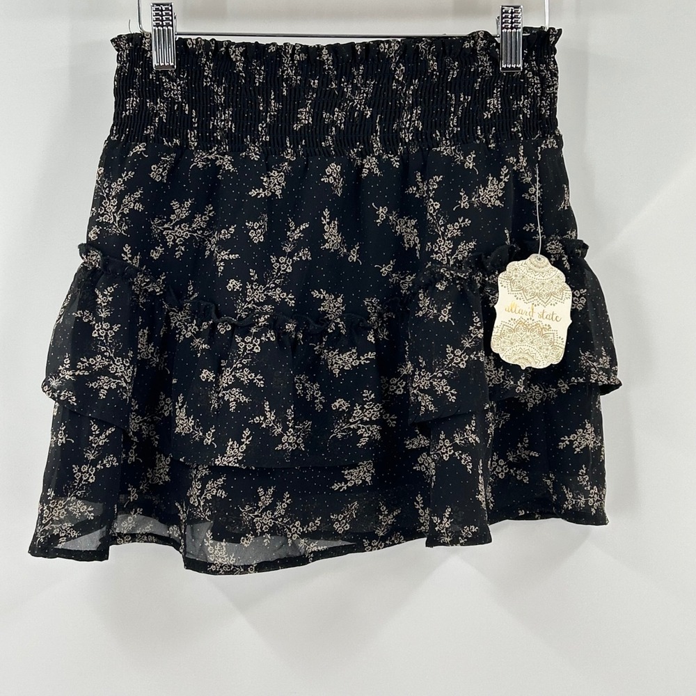 Altar'd State Black Floral Ruffle Tiered Mini Skirt Women Sâ Boho Cottagecore